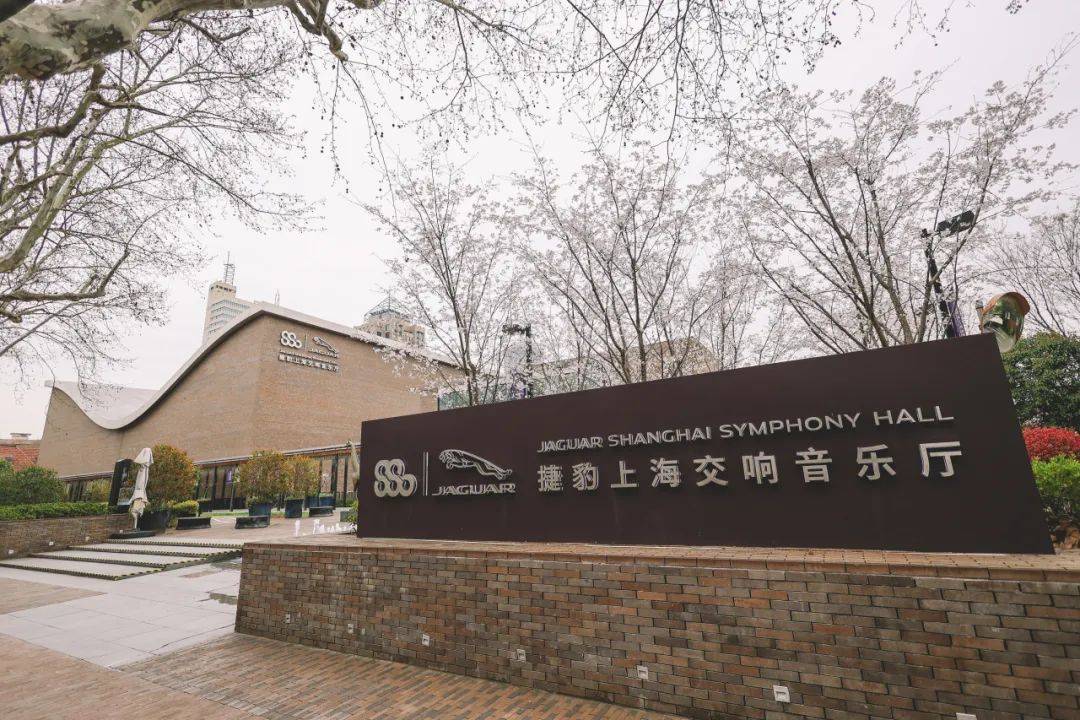 探徐汇｜春日<a href='http://aimai.cc/
' target='_blank'>好物推荐</a>！漫步衡复街区<a href='http://aimai.cc/
' target='_blank'>好物推荐</a>，一起寻春去